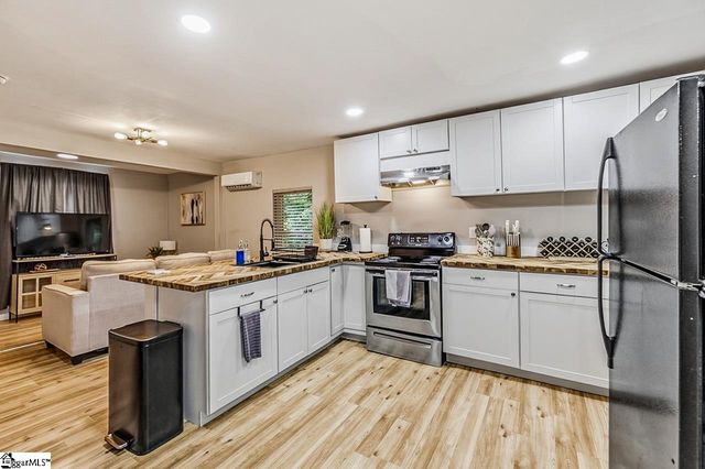 8 Booker Street, Anderson, SC 29624