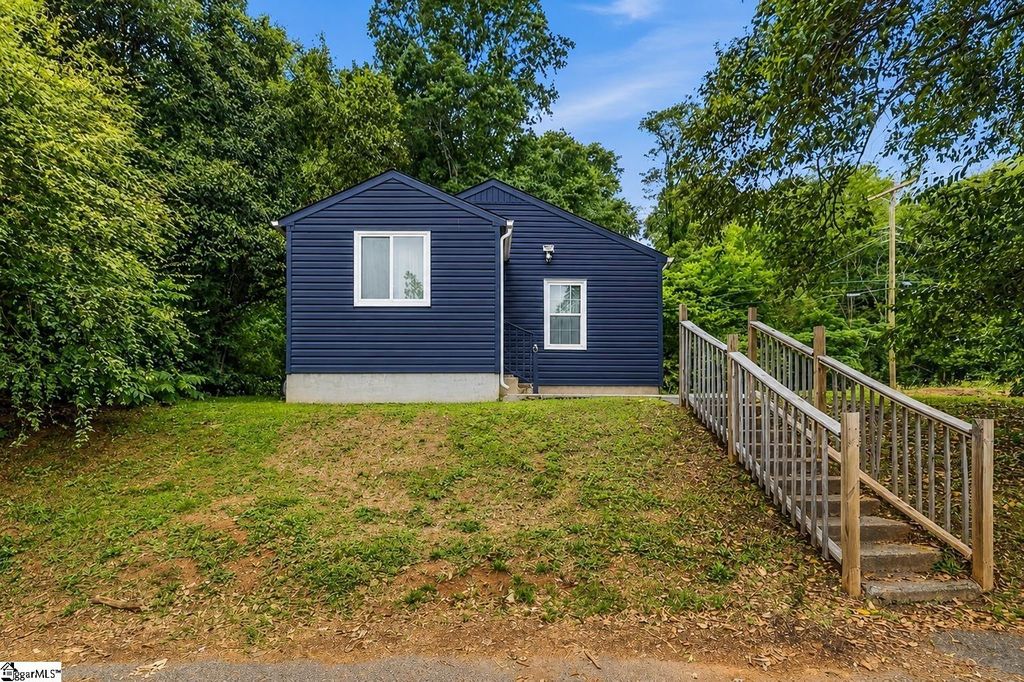 8 Booker Street, Anderson, SC 29624
