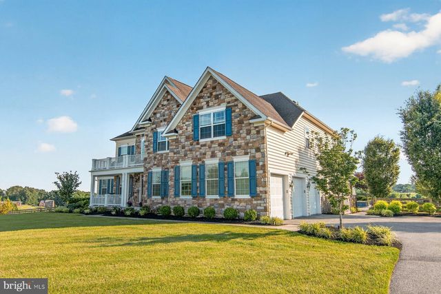 6704 SENECCA LN, Sykesville, MD 21784