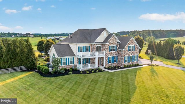 6704 SENECCA LN, Sykesville, MD 21784