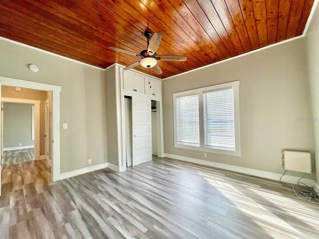 3301 E 25TH AVENUE, Tampa, FL 33605