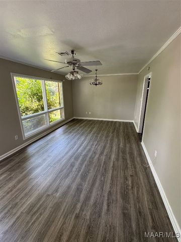 1833 MIDWAY Street, Montgomery, AL 36110