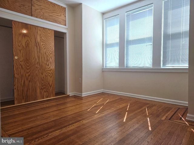 424 FANSHAWE ST, Philadelphia, PA 19111