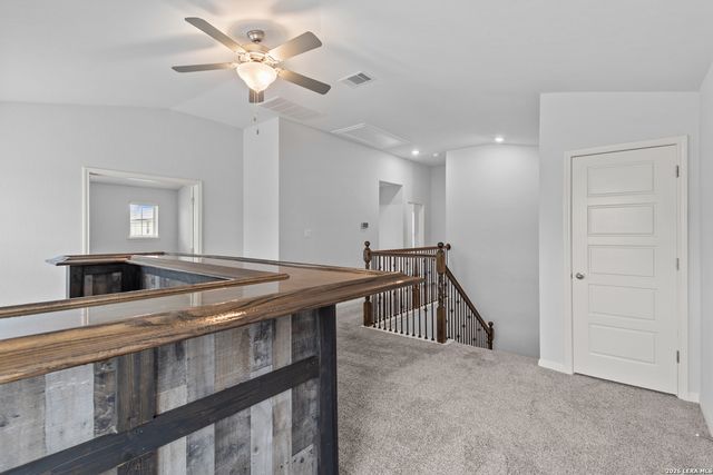9534 Novacek, San Antonio, TX 78254
