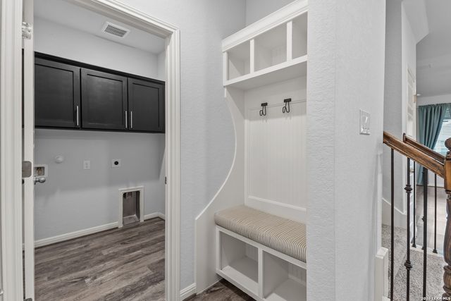 9534 Novacek, San Antonio, TX 78254