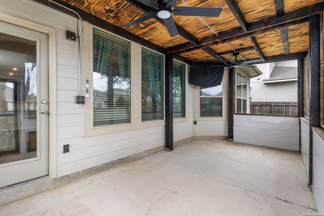 9534 Novacek, San Antonio, TX 78254