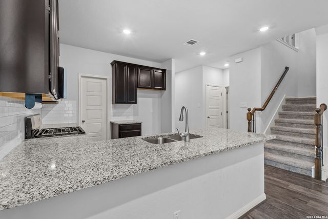 9534 Novacek, San Antonio, TX 78254