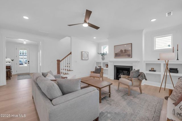 509 Sailor Sky Way 389, Hampstead, NC 28443