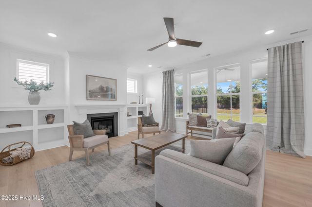 509 Sailor Sky Way 389, Hampstead, NC 28443