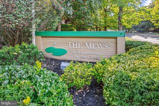 505-A CYPRESS POINT CIR, Mount Laurel, NJ 08054