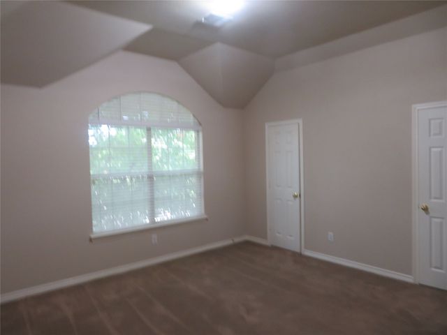 1501 Mountain Laurel Lane, Desoto, TX 75115