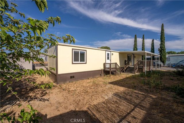 5711 Columbia Way 96, Quartz Hill, CA 93536