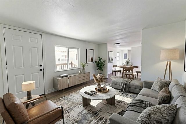 5711 Columbia Way 96, Quartz Hill, CA 93536