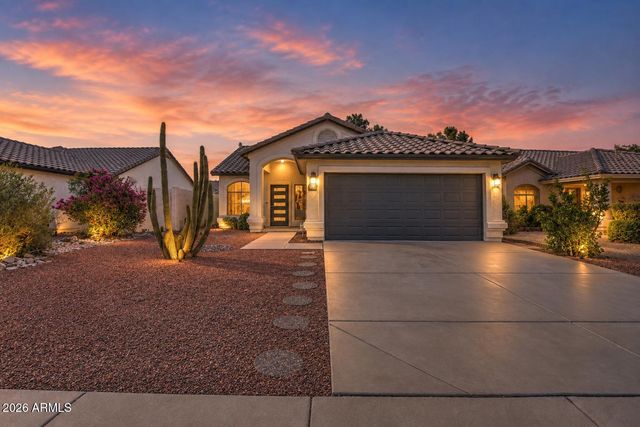 8213 W RUE DE LAMOUR Avenue, Peoria, AZ 85381