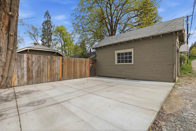 1111 W 11th Ave, Spokane, WA 99204