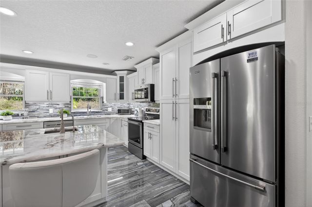 3663 BERGER ROAD, Lutz, FL 33548