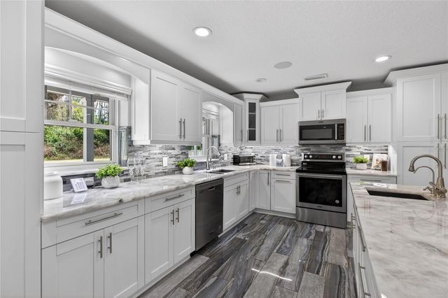 3663 BERGER ROAD, Lutz, FL 33548