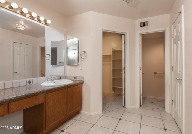 12473 N 57TH Avenue, Glendale, AZ 85304