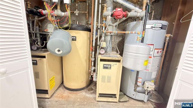 608 57th Street, West New York, NJ 07093