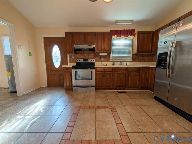 308 Hicksford Ave, Emporia, VA 23847