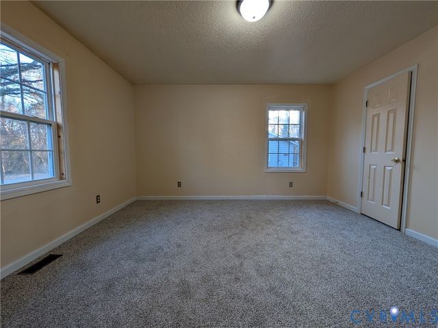 308 Hicksford Ave, Emporia, VA 23847