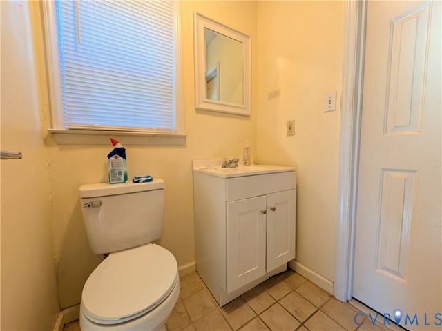 308 Hicksford Ave, Emporia, VA 23847