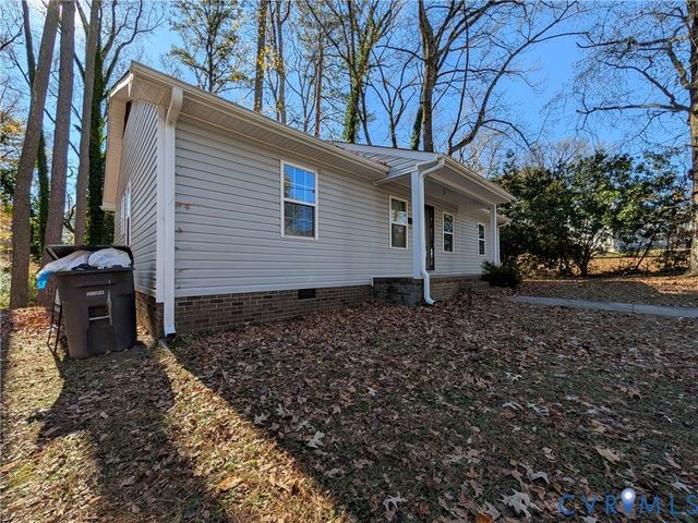 308 Hicksford Ave, Emporia, VA 23847