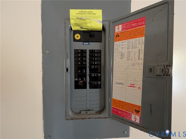 308 Hicksford Ave, Emporia, VA 23847