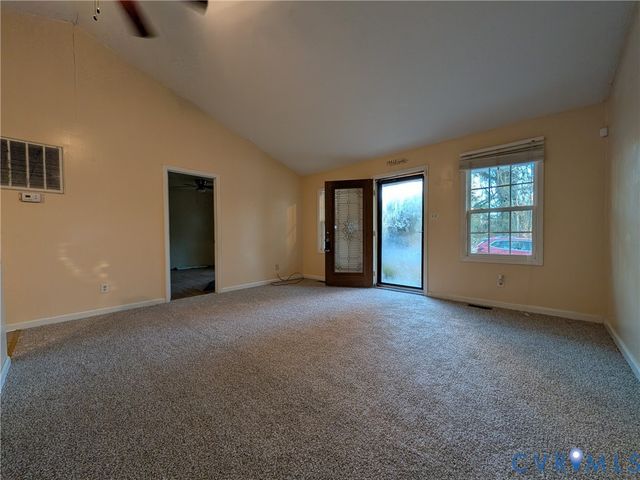 308 Hicksford Ave, Emporia, VA 23847