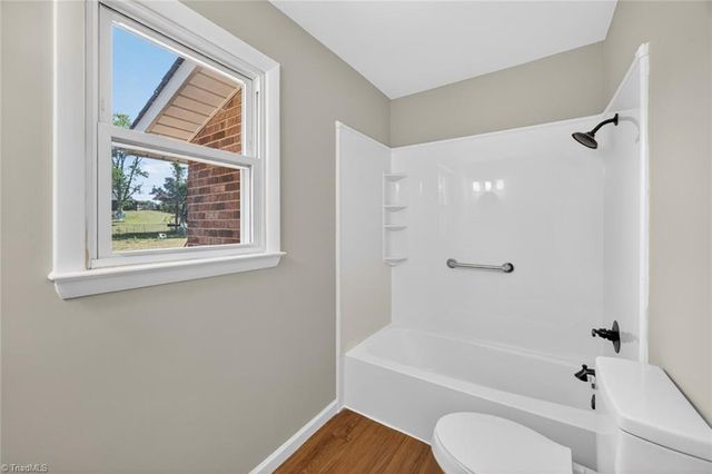 1285 Meadowbrook Drive, King, NC 27021