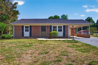 1285 Meadowbrook Drive, King, NC 27021