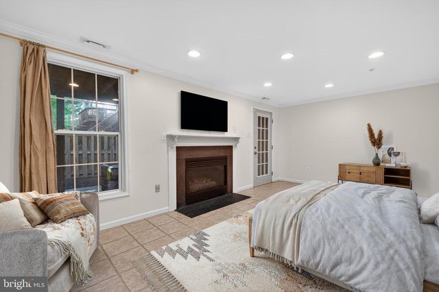 13026 SHAMROCK GLEN DR, Germantown, MD 20878