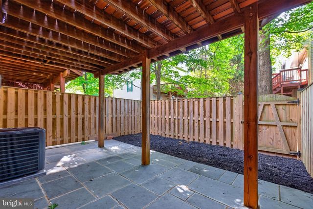 13026 SHAMROCK GLEN DR, Germantown, MD 20878