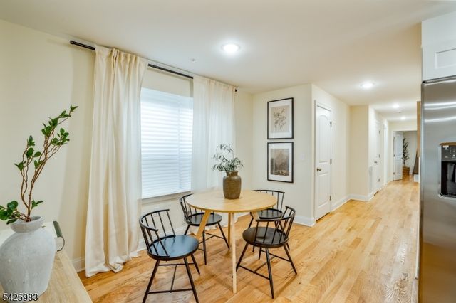 84 W Alpine St, Newark City, NJ 07108