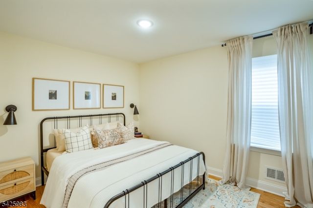 84 W Alpine St, Newark City, NJ 07108