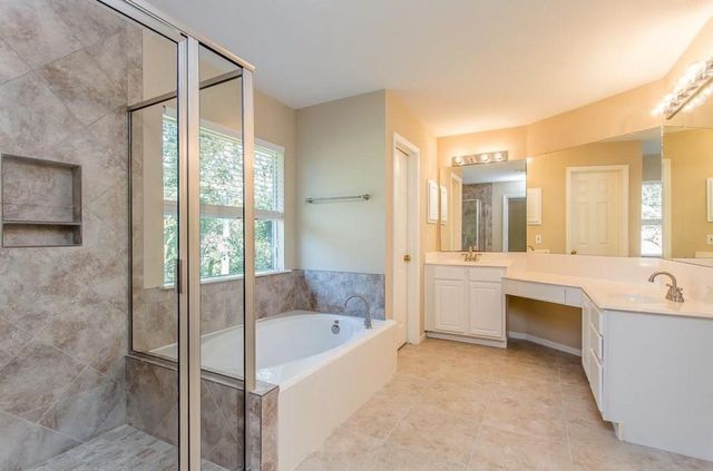 3 Sweet Birch Place, The Woodlands, TX 77382