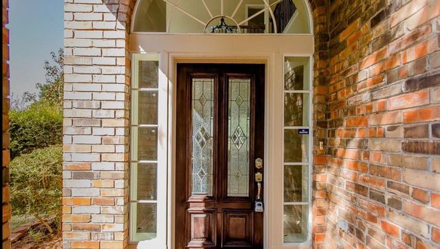 3 Sweet Birch Place, The Woodlands, TX 77382