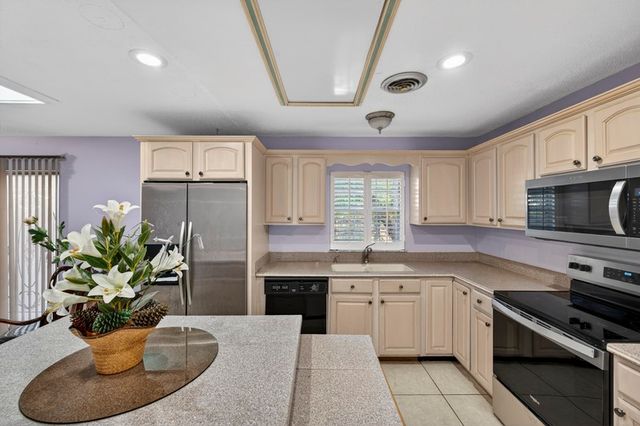 1926 Surfside Terrace, Vero Beach, FL 32963