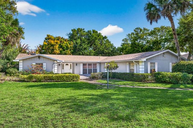 1926 Surfside Terrace, Vero Beach, FL 32963