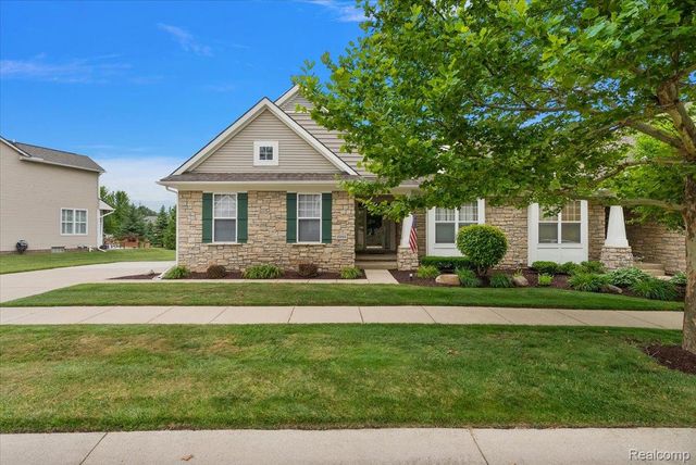 26668 Wilton Court, Lyon Charter Township, MI 48165