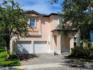 285 NE 32 Ter, Homestead, FL 33033