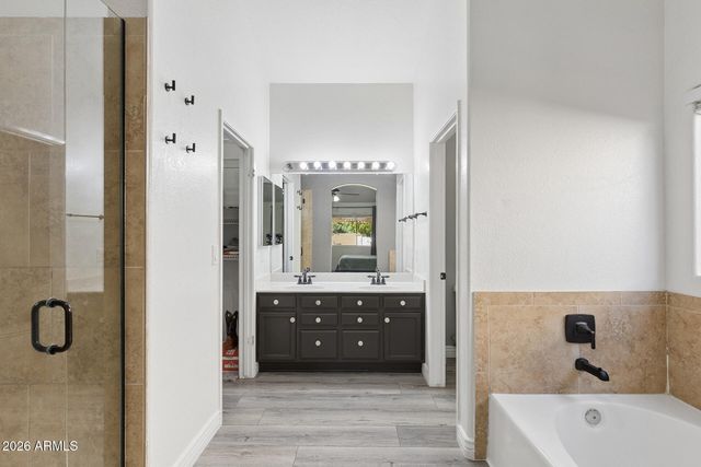 1192 E ERIE Street, Chandler, AZ 85225