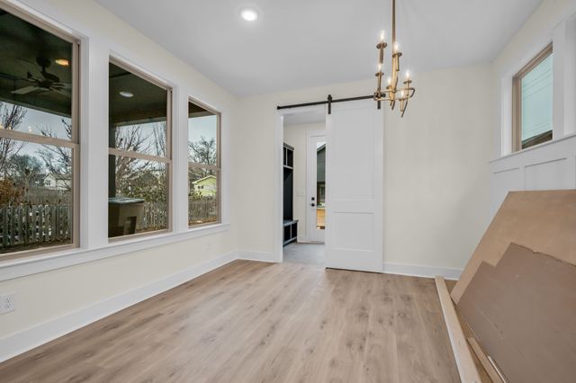 502 Eastboro Dr, Nashville, TN 37209