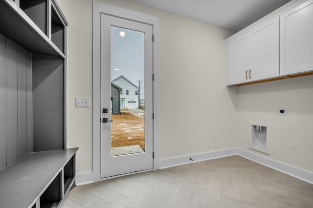 502 Eastboro Dr, Nashville, TN 37209