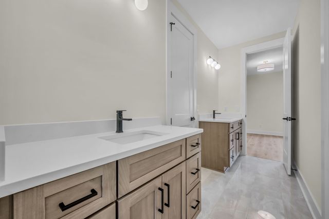 502 Eastboro Dr, Nashville, TN 37209