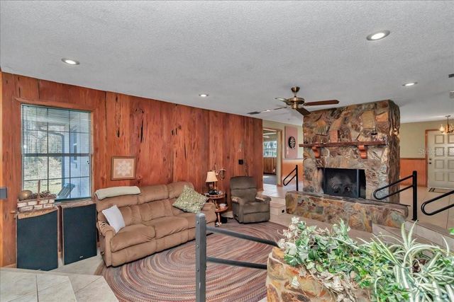 12151 SE 103RD LANE, Dunnellon, FL 34431