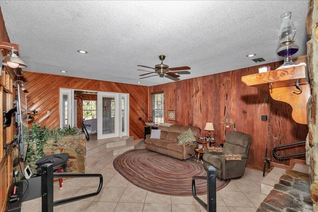 12151 SE 103RD LANE, Dunnellon, FL 34431