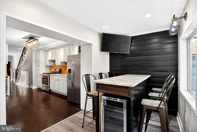 1916 S FRONT ST, Philadelphia, PA 19148