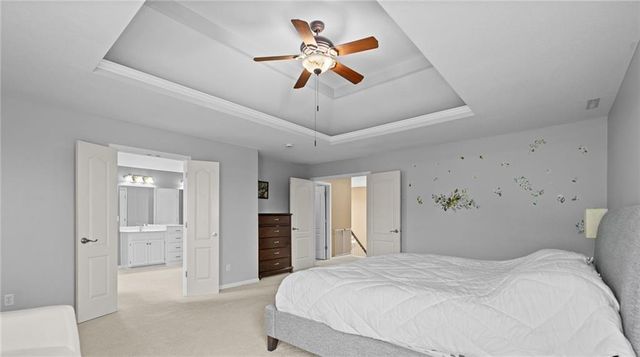 927 Hedge Apple Place, Raymore, MO 64083