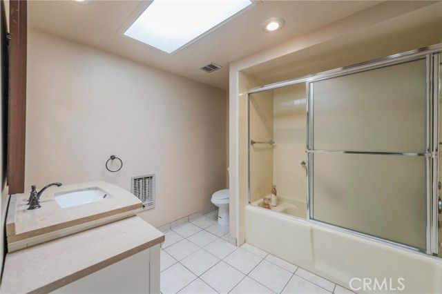 43 Calle Aragon C, Laguna Woods, CA 92637